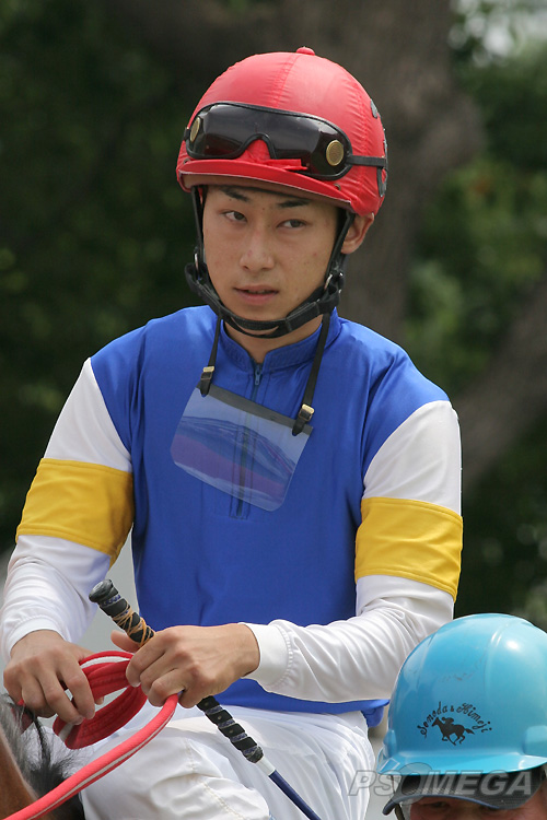 �����Y��