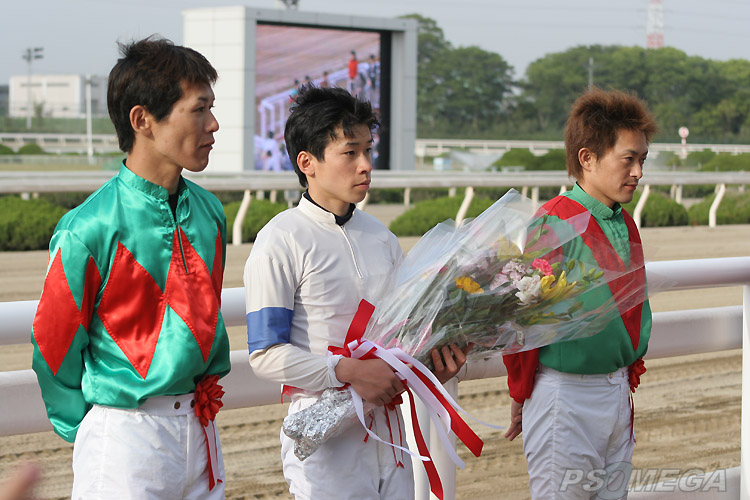 �X�^�[�W���b�L�[�J�b�v�\����