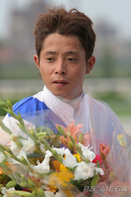 �\�����̊�c�R��