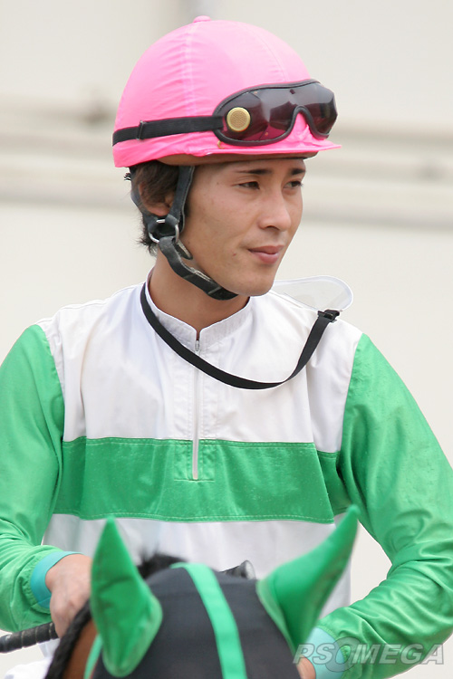 ���Y���u