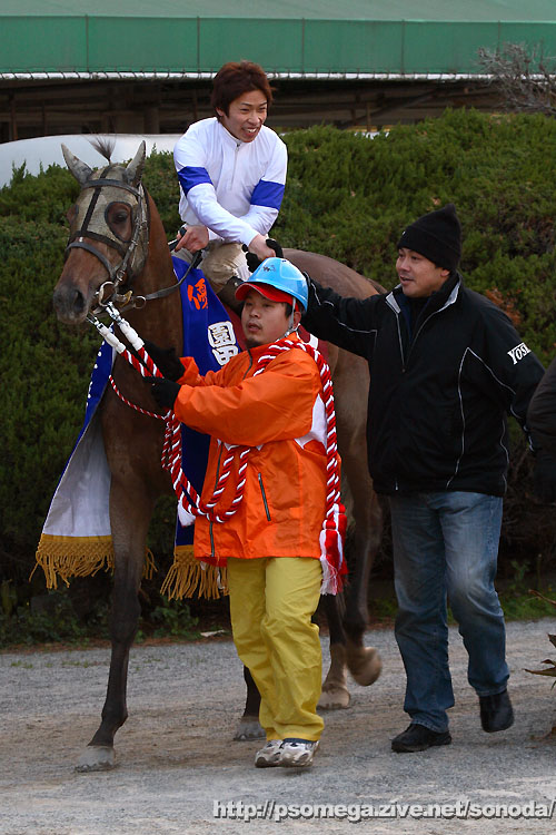 �v���`�i�N���E��