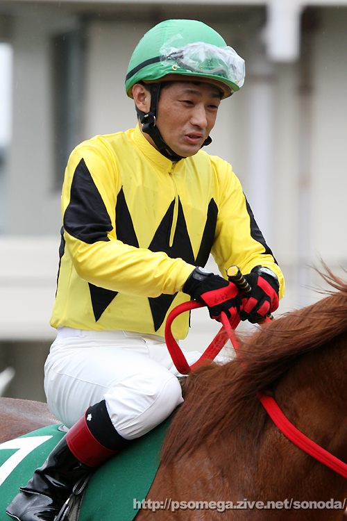 ���c����