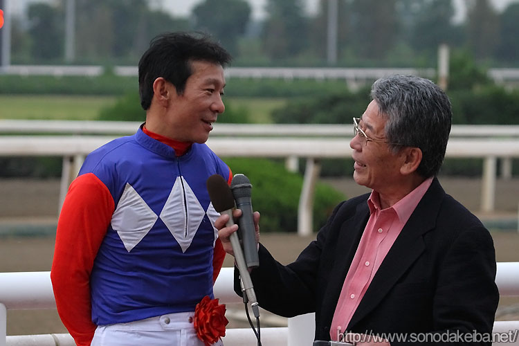 �쌴����R��