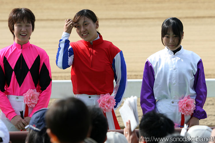 ���f�B�[�X�W���b�L�[�Y�V���[�Y2007��2���E���h