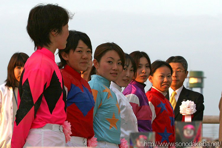 ���f�B�[�X�W���b�L�[�Y�V���[�Y2007��2���E���h