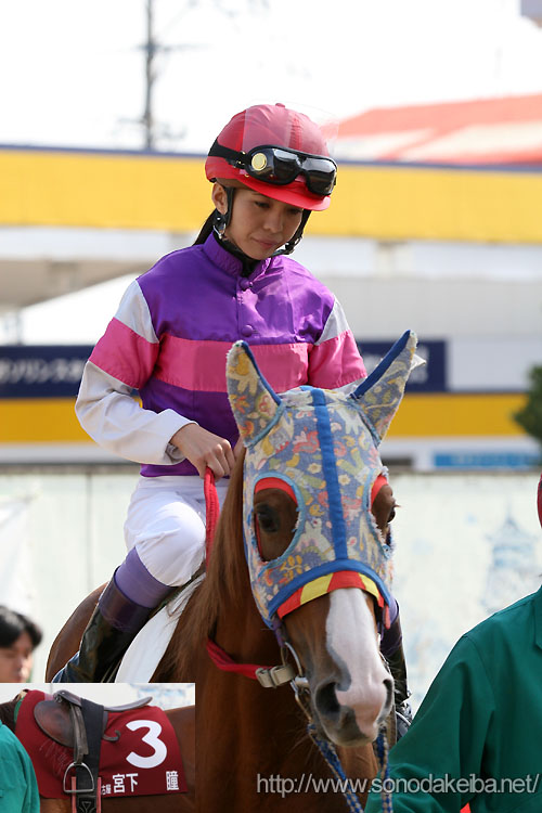 �{�����R��