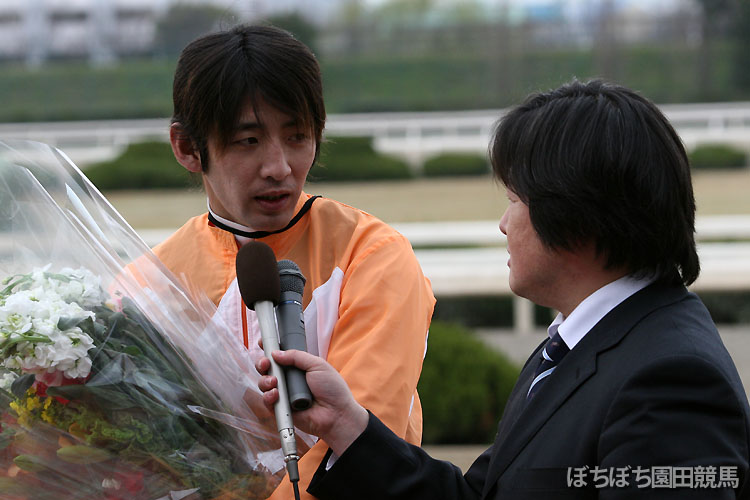 �ؑ����R��