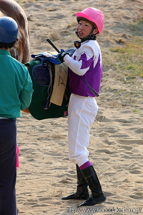 ���f�B�[�X�W���b�L�[�Y�V���[�Y2008�E�r��