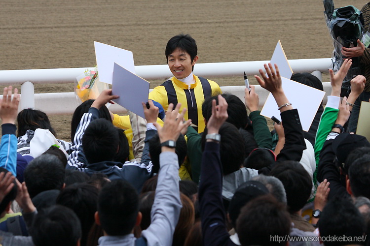 ���Ƀ`�����s�I���V�b�v