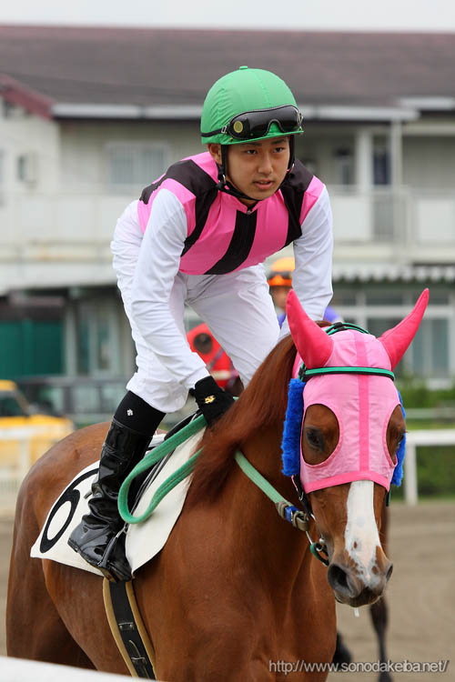 ���Y����