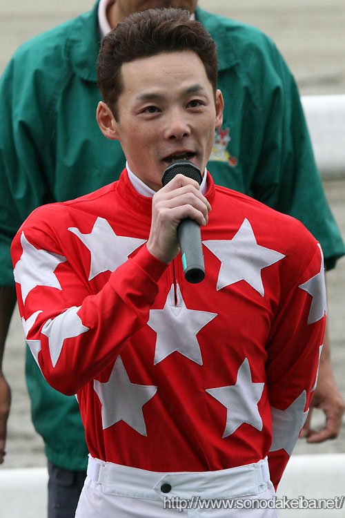 �܏\���~��